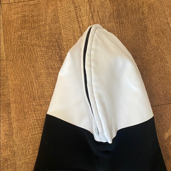 Original Deluxe Black Skeleton Hoodie w/ see through mesh eyes & pockets. Large - Picture 10 of 16